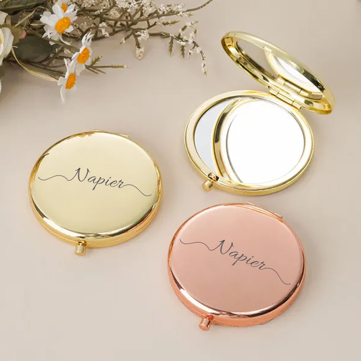 Wedding Packaging - 1pc 素敵なネイピア例カスタムテキスト折りたたみミラーポケットミラー折りたたみミラー結婚式のゲストギフト
