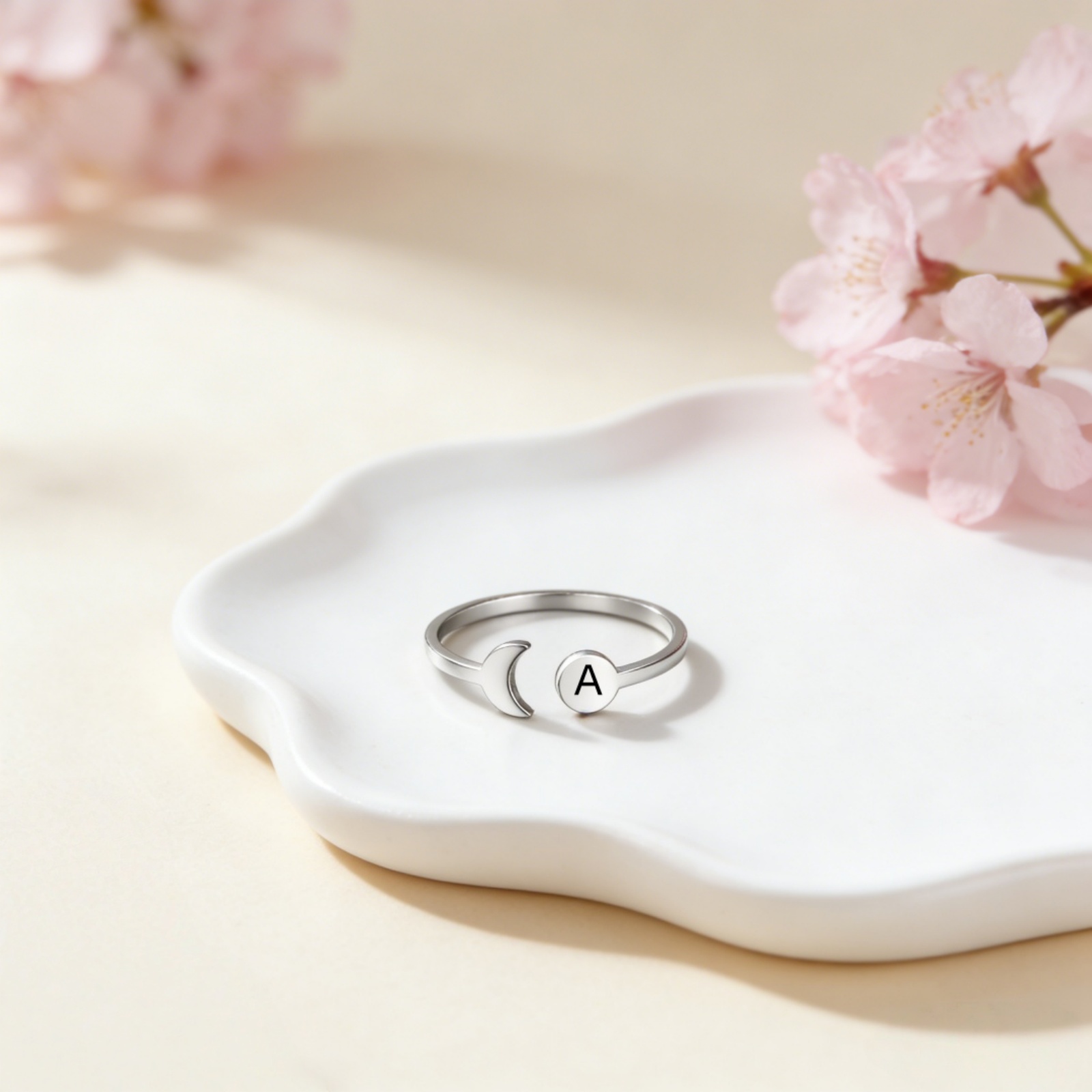 カスタマイズされた名前 A-Z イニシャルレトロムーンフェイ - Wedding Z のレビューと価格